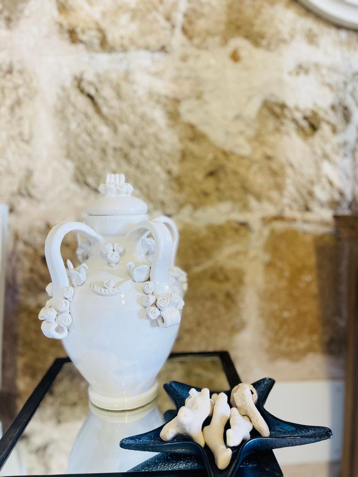 Picasso Art Room Alghero Exterior photo